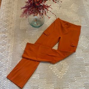 Athleta Delancey Straight Cargo Pants in orange gently loved like new